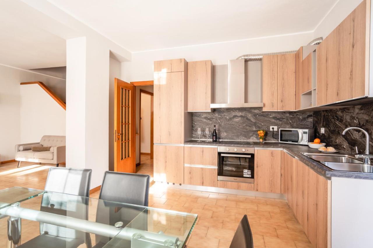 Apartament Le Tre Ninfee Di Pusiano! Free Parking Zewnętrze zdjęcie