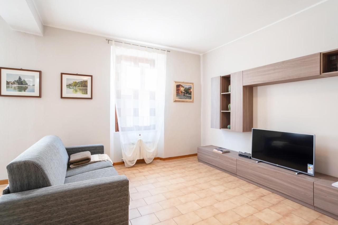 Apartament Le Tre Ninfee Di Pusiano! Free Parking Zewnętrze zdjęcie